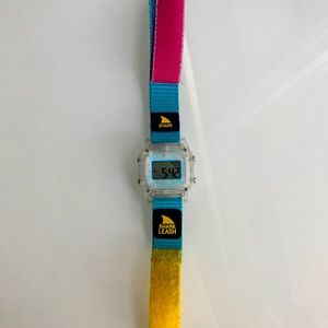 Women’s Freestyle Shark Leash Watch Mini